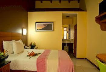 Casa Danna Colima